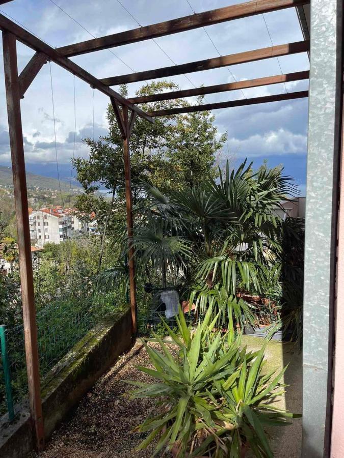 Apartments Lovro Lovran Εξωτερικό φωτογραφία