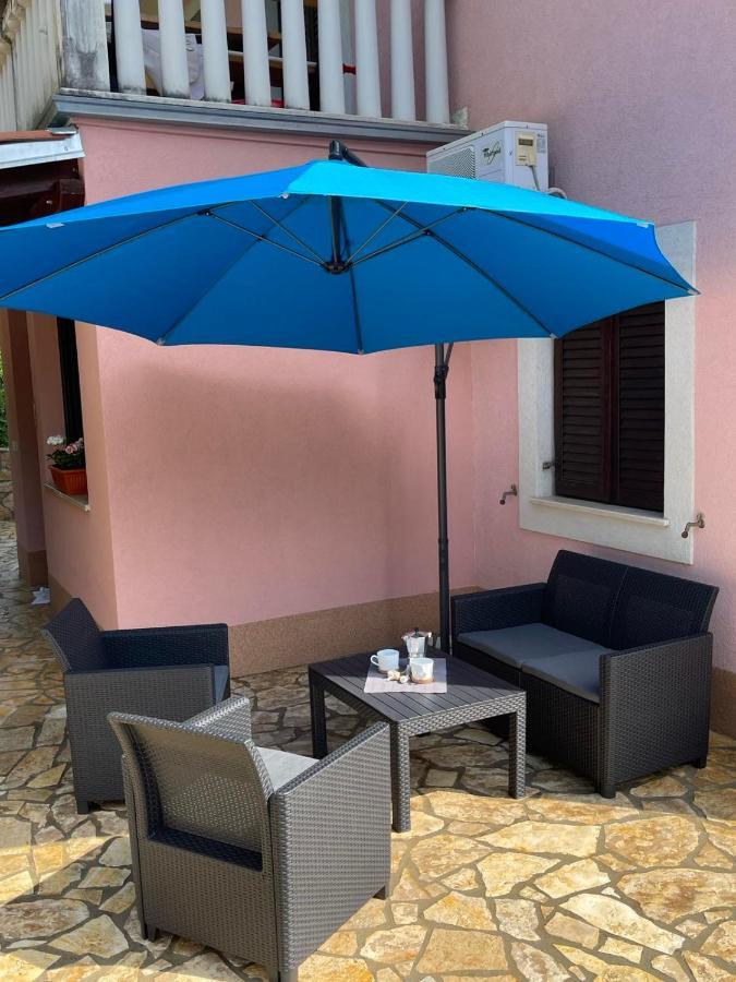Apartments Lovro Lovran Εξωτερικό φωτογραφία